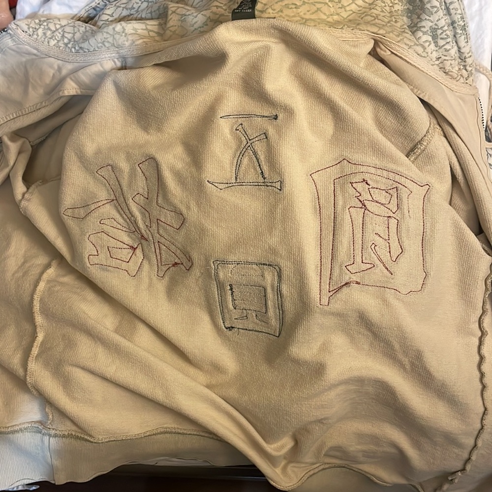 Copy-Lucky Brand rare Y2K Asian money zip hoodie - Picture 8 of 8